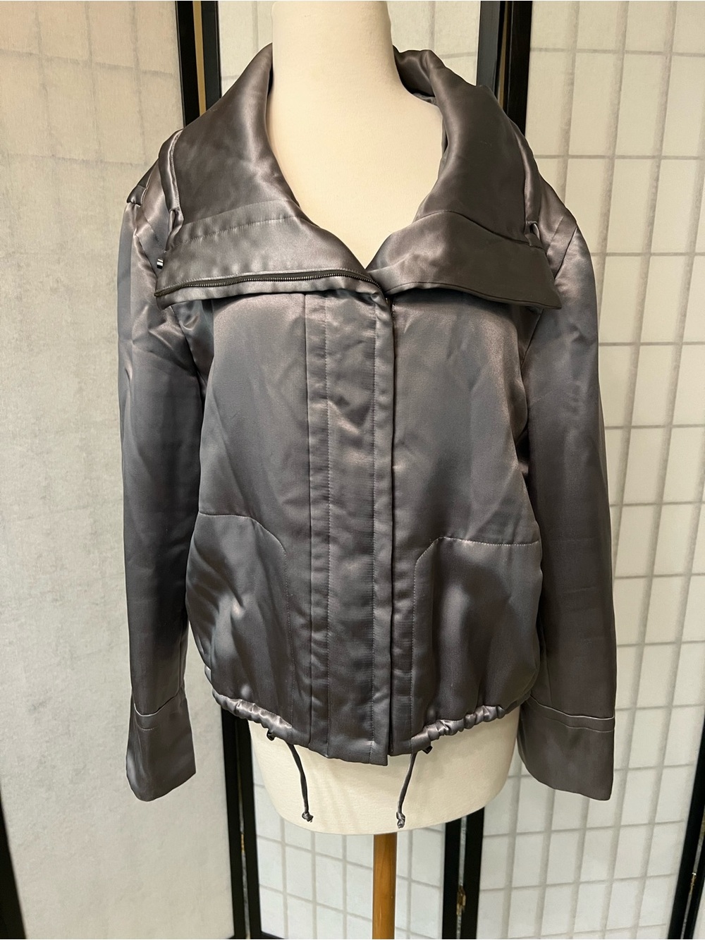 Worth Gray Satin Puffer Jacket w/Drawstring Hem & Removable Hood